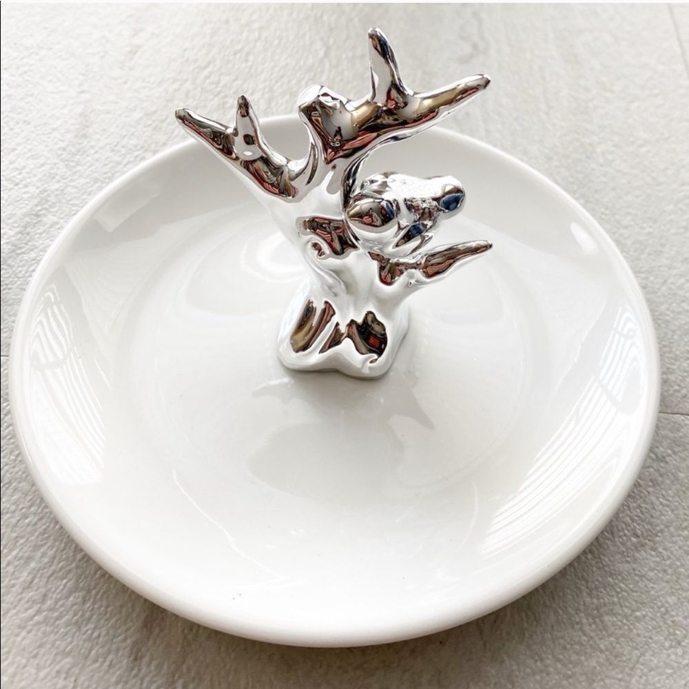 Jewelry Trinket Tray Silvertone Tree With Bird